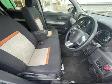 Daihatsu Boon