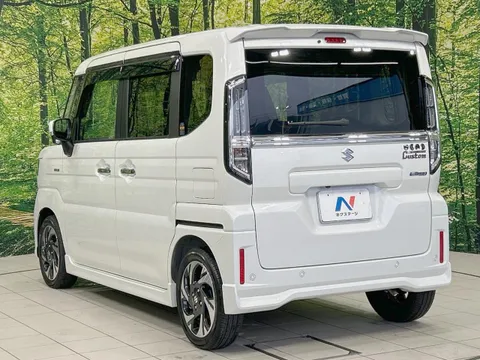 Suzuki Spacia Custom