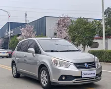 Venucia R50