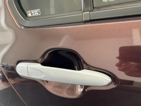 Daihatsu Mira Tocot