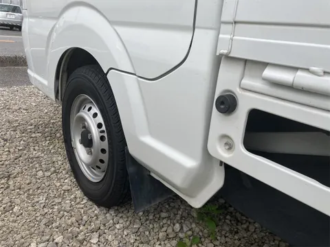 Nissan Clipper Truck