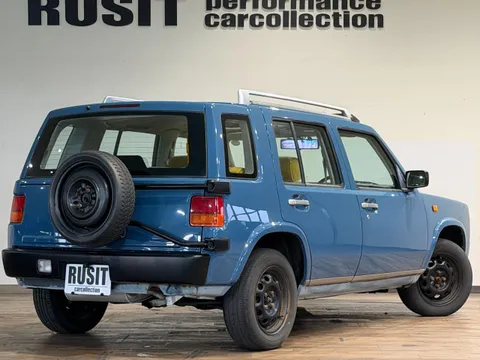 Nissan Rasheen
