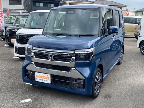 Honda N-BOX Custom