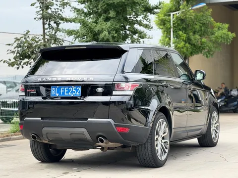 Land Rover