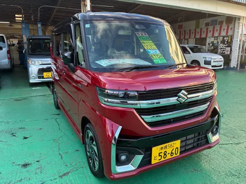 Suzuki Spacia
