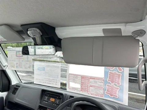 Nissan Clipper Truck