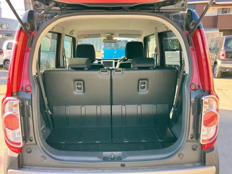 Mazda Flair Crossover