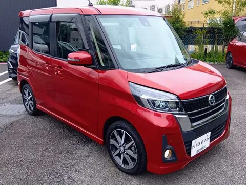 Nissan Dayz Roox