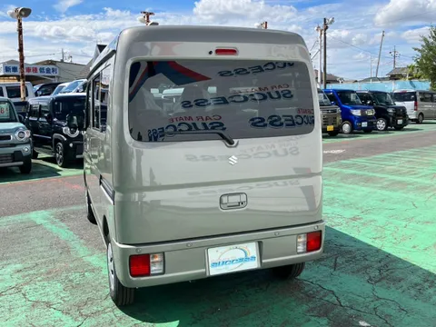 Suzuki Every
