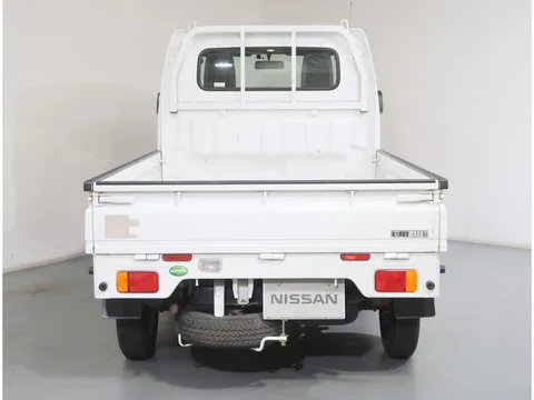 Nissan Clipper Truck
