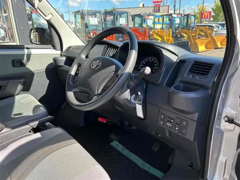 Toyota TownAce Van