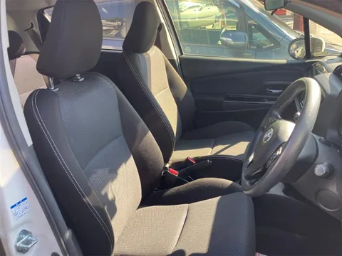 Toyota Yaris (Vitz)