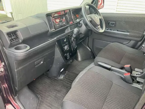 Daihatsu Atrai Wagon
