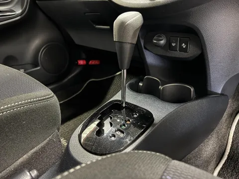 Toyota Yaris (Vitz)