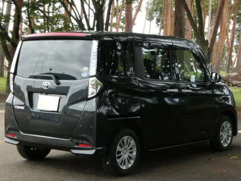 Toyota Tank
