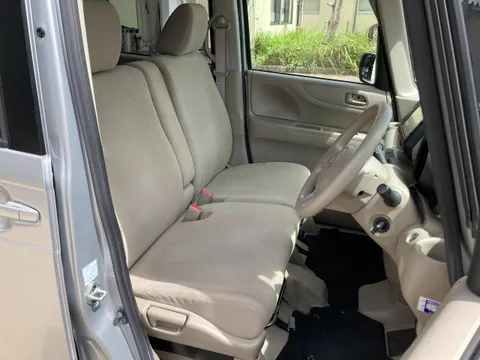 Honda N-BOX Plus
