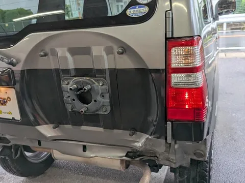 Mitsubishi Pajero Mini