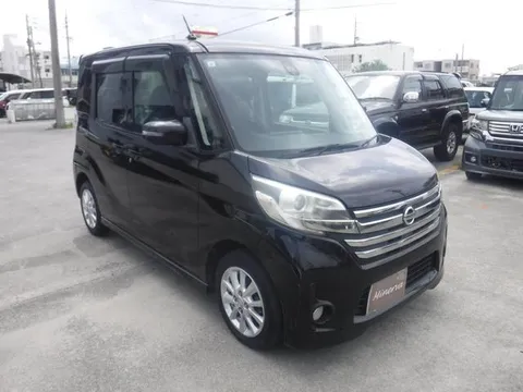 Nissan Dayz Roox
