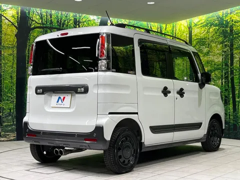 Suzuki Spacia Gear