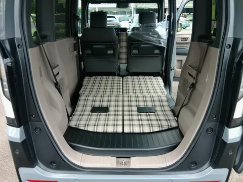 Honda N-BOX Joy