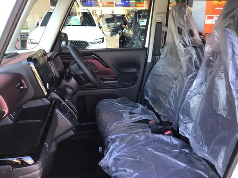 Suzuki Spacia Custom