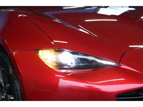 Mazda MX-5 (Roadster)