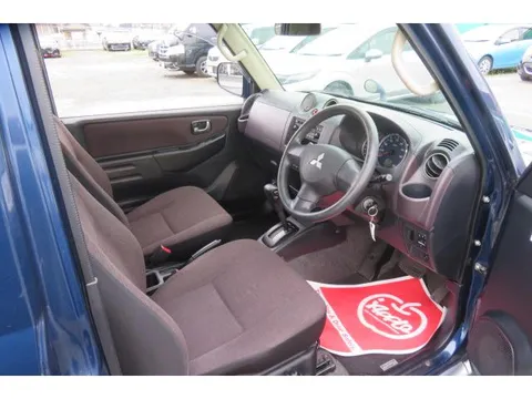 Mitsubishi Pajero Mini