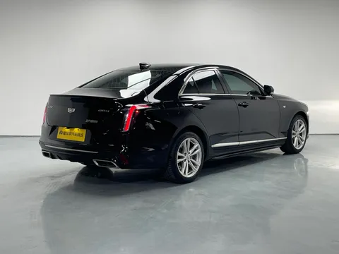 Cadillac CT4