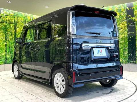 Suzuki Spacia Custom