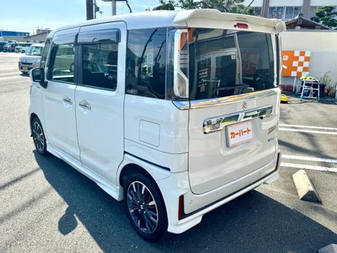 Suzuki Spacia Custom