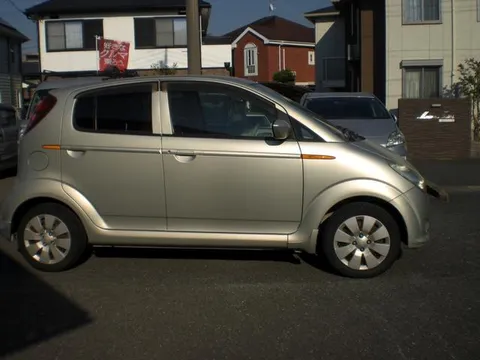 Subaru R2