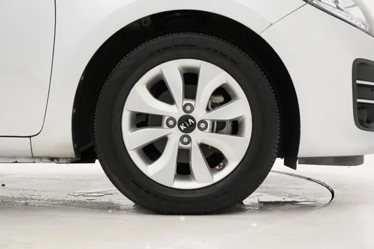 Kia Pride