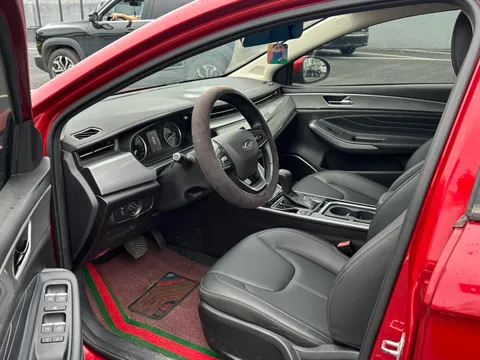 Chery Arrizo 5