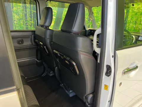 Suzuki Spacia Custom