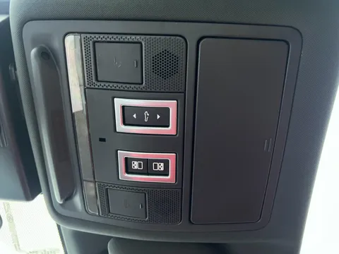 Jaguar XEL
