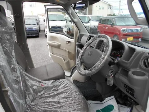 Nissan Clipper