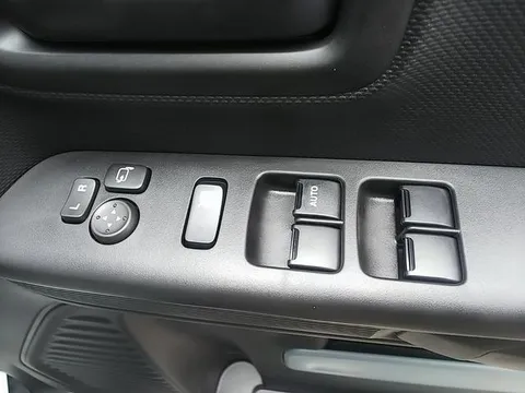 Suzuki Spacia Base