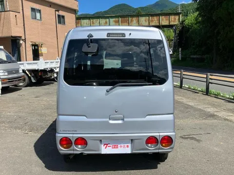Mitsubishi Minicab Van