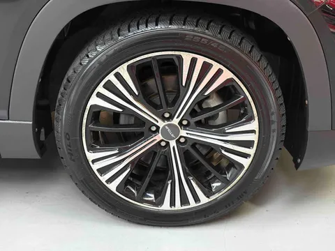 Jetour X90