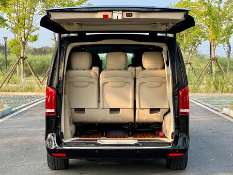 Mercedes-Benz V-Class