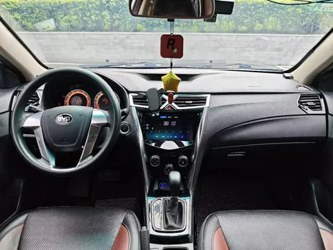 BYD F3