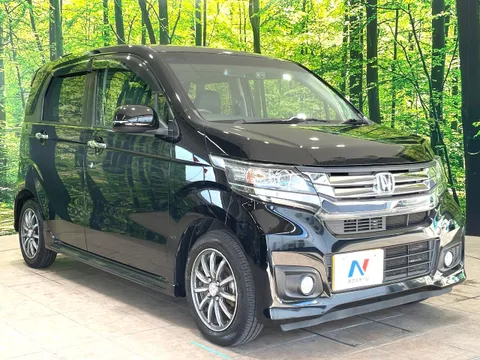 Honda N-WGN Custom