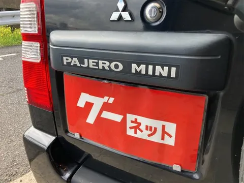 Mitsubishi Pajero Mini