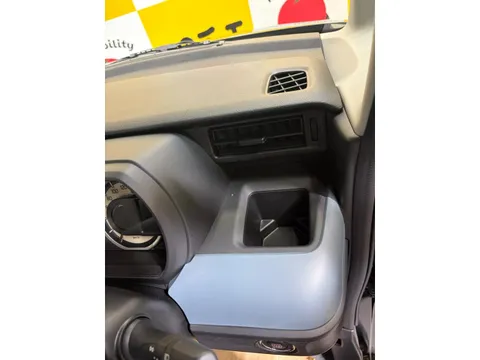 Suzuki Spacia Base
