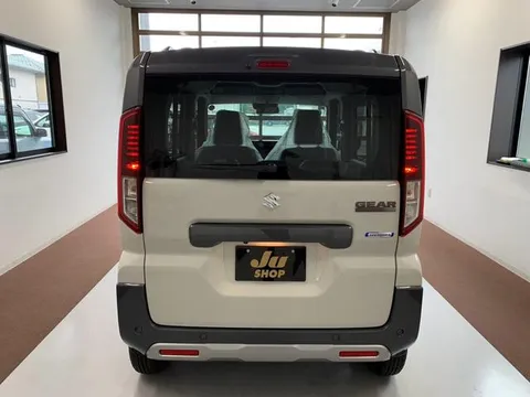 Suzuki Spacia Gear