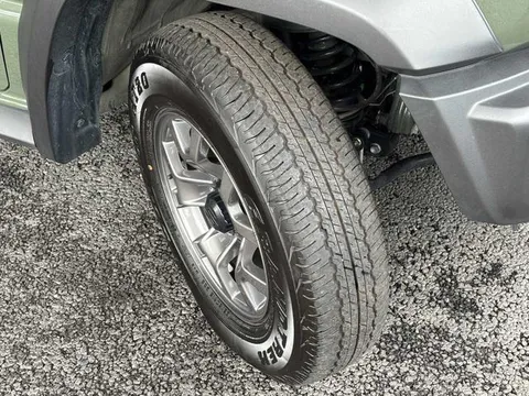 Suzuki Jimny Sierra