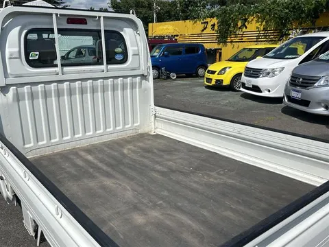 Nissan Clipper Truck