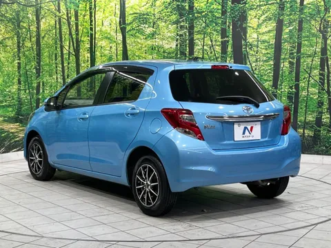 Toyota Yaris (Vitz)