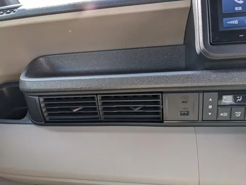 Honda N-BOX Joy