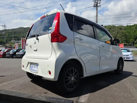 Mitsubishi eK Wagon